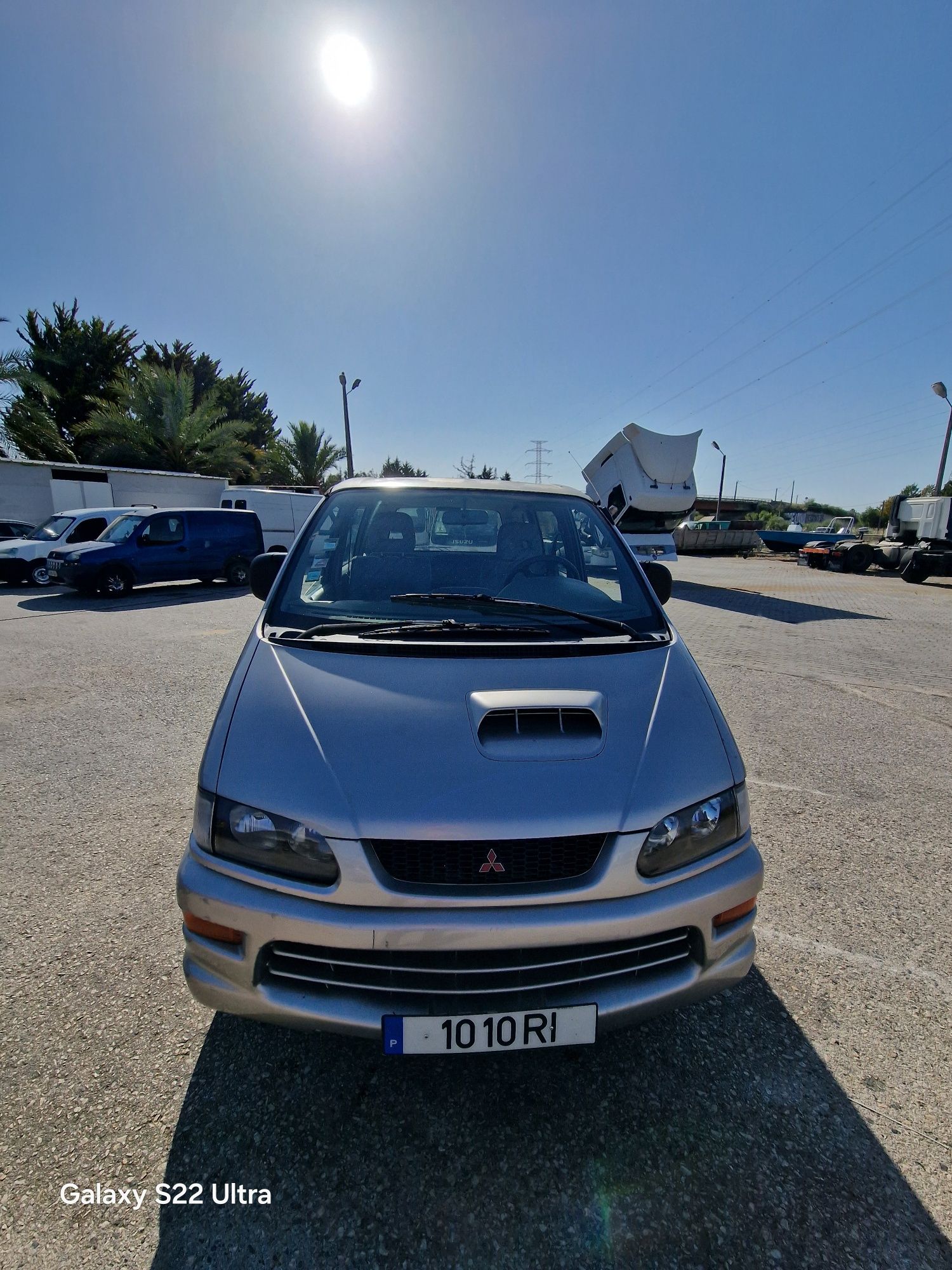 Vendo mitsubishi space gear