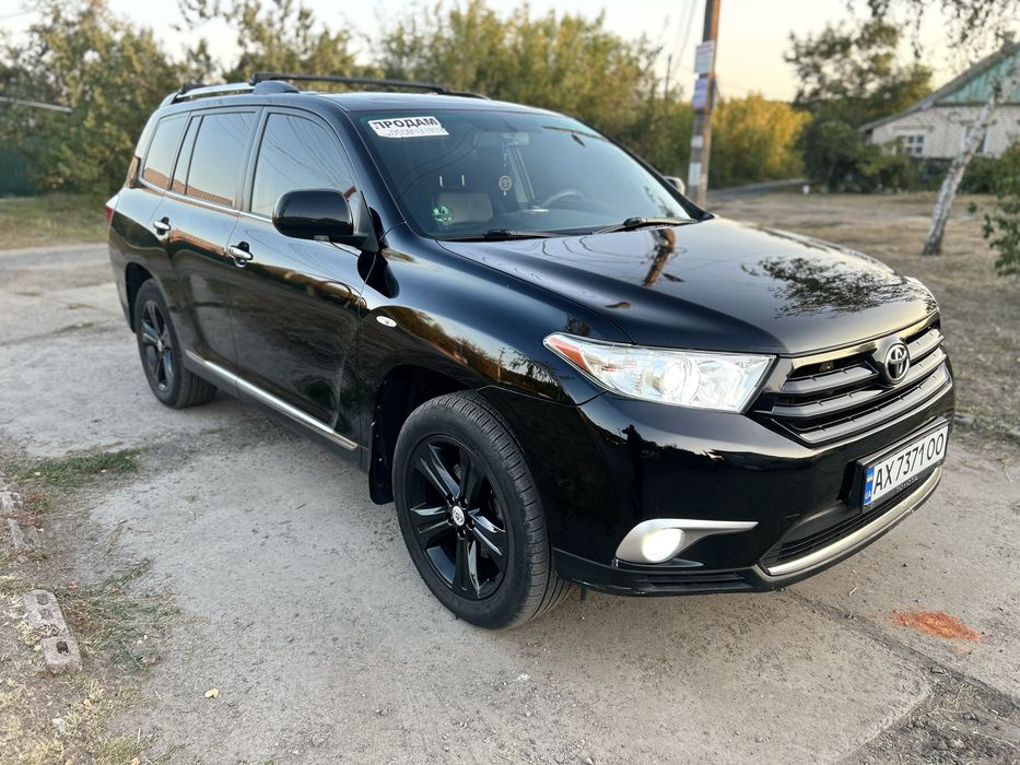 Продам Toyota Highlander