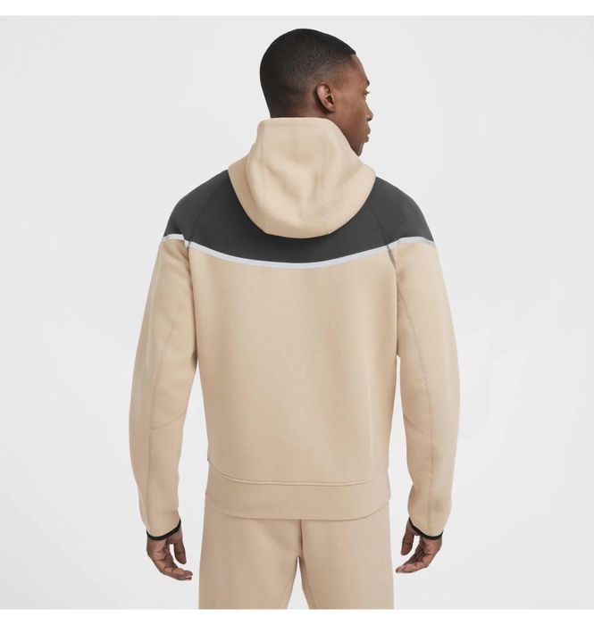 Толстовка чоловіча Nike Tech Fleece Reflective Beige HQ3746-200 ориг
