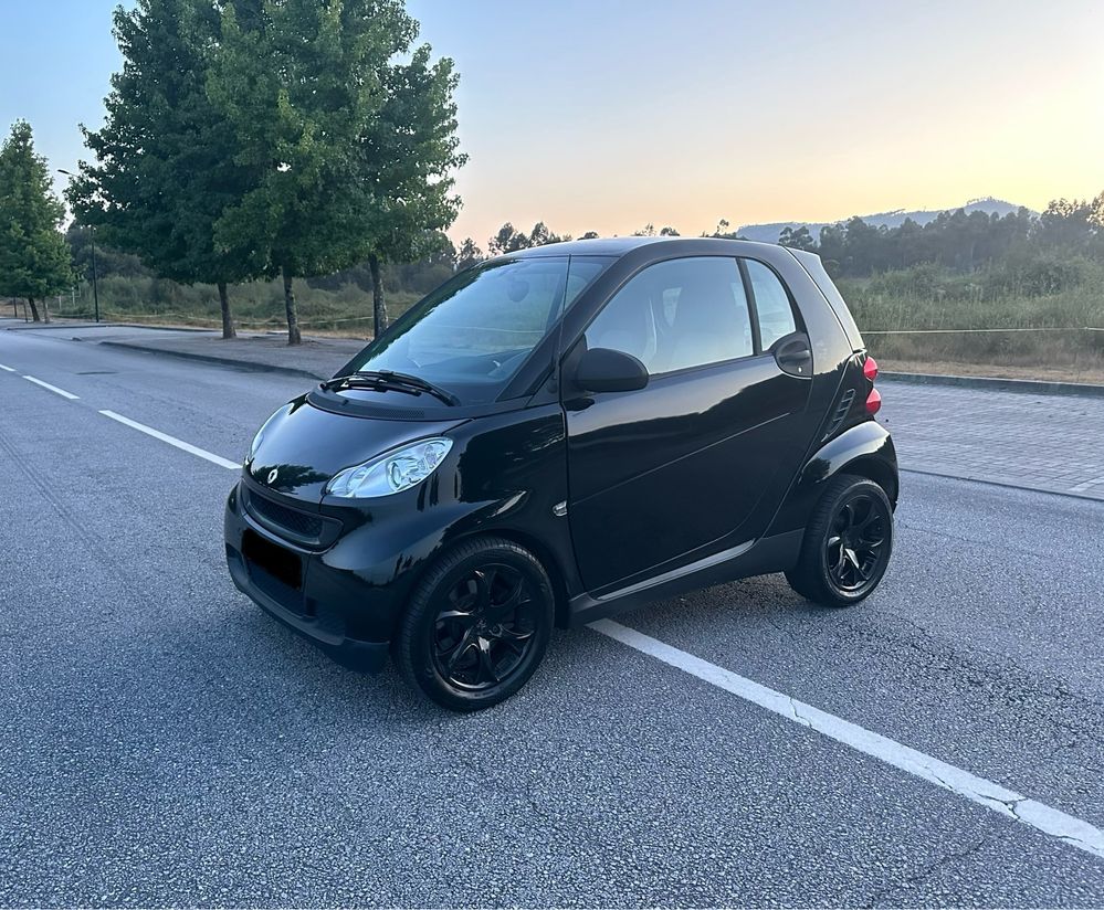 Smart ForTwo 1.0 MHD 2011 com 58.000km