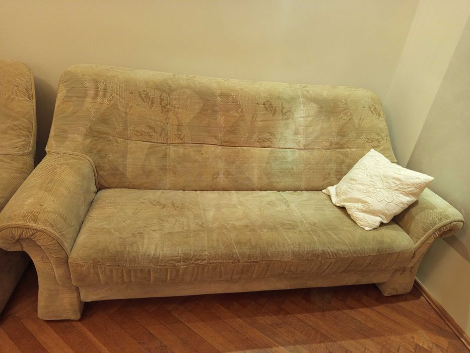 Oddam za darmo kanapę i fotel