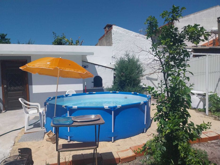 Moradia em Ermidas-Sado - casa de familia ou alojamento local