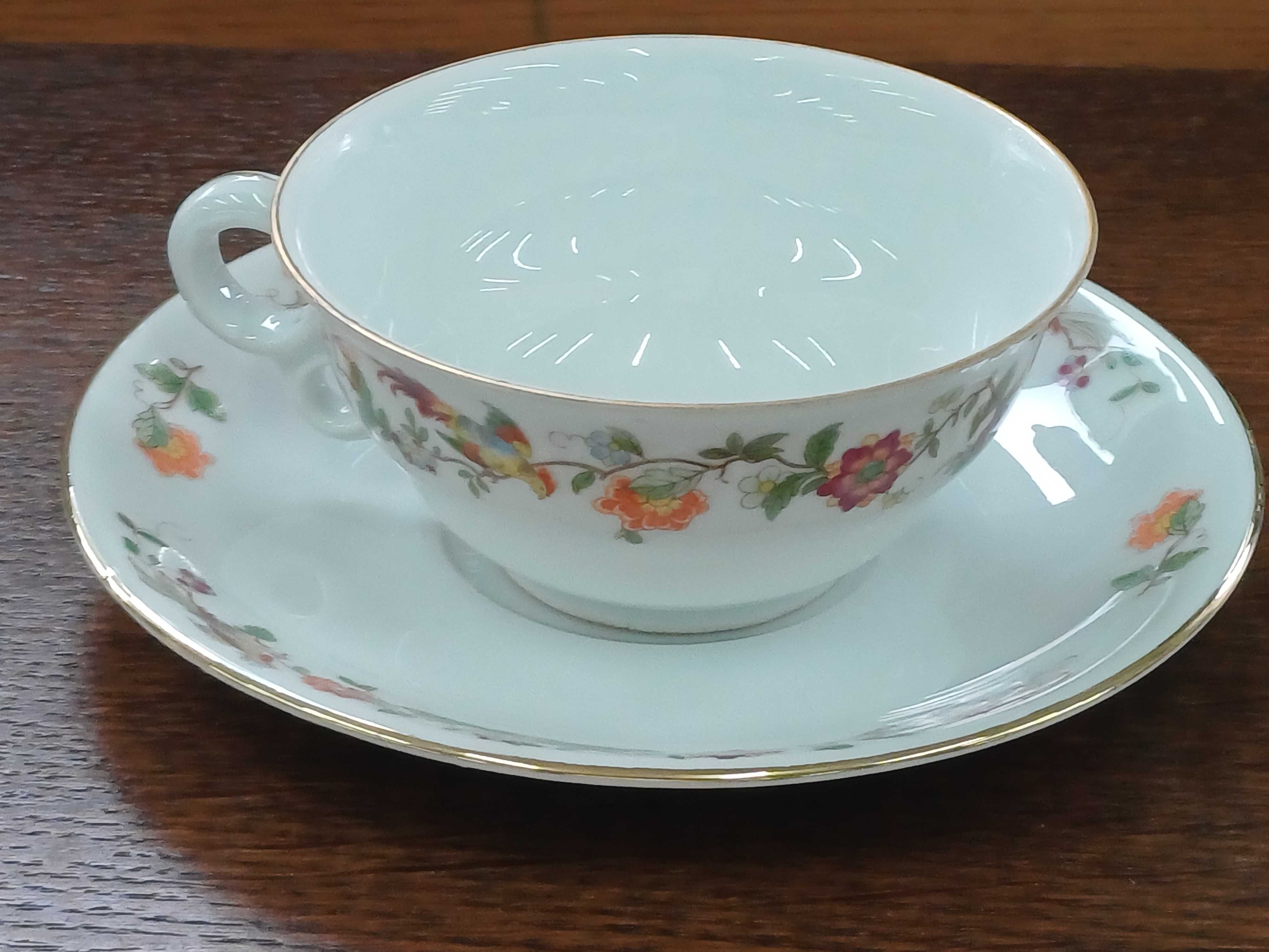 Filiżanka porcelana Epiag Czechosłowacja 200ml. (P.4242)