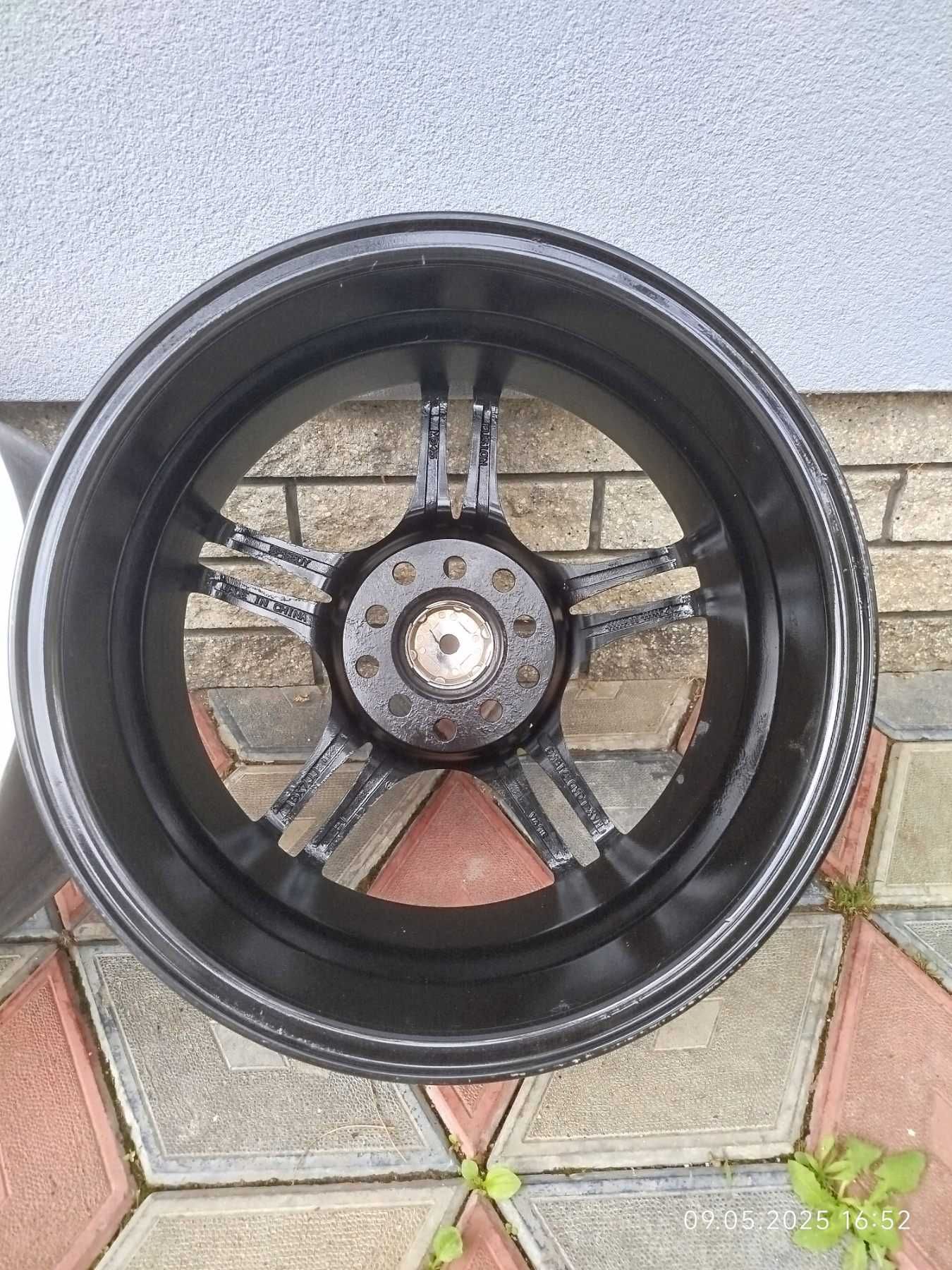 Диски легкосплавні Dodge Ram Van, майже нові 4 шт комплект 215/65 R16