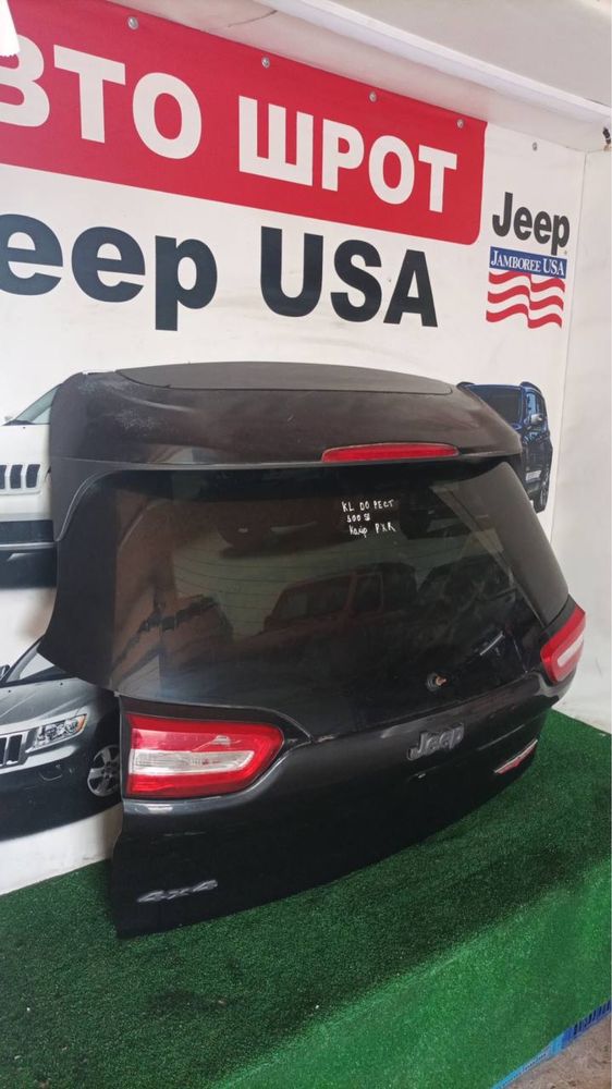 Кришка багажника ляда Jeep Cherokee KL до рест шрот запчастини автошро