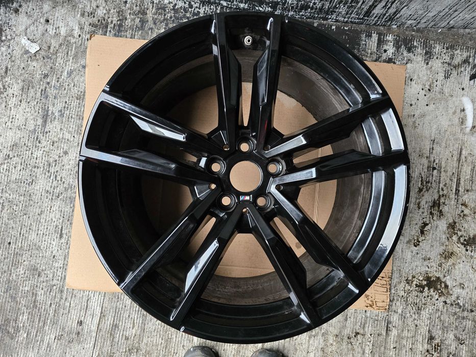 Sprzedam Oryginalna Alufelga BMW M 5x112 10j ET40