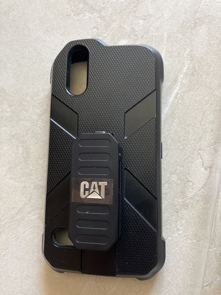 Чехол CAT hybrid case тішки бу.