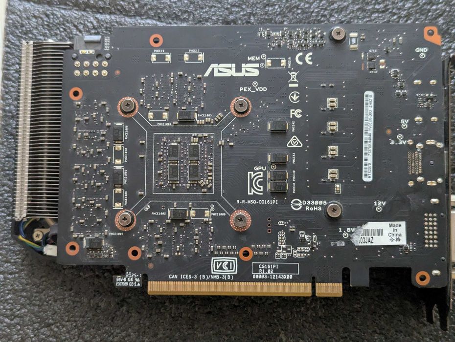 NVIDIA GeForce RTX 2070  ( 8GB GDDR6 256bit )