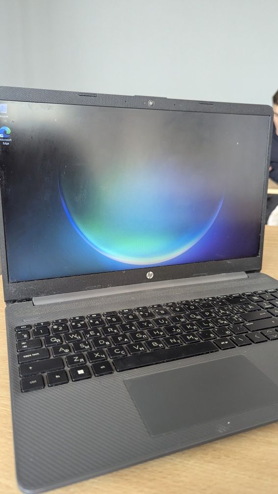 Ноутбук HP Laptop 15s-eq1002