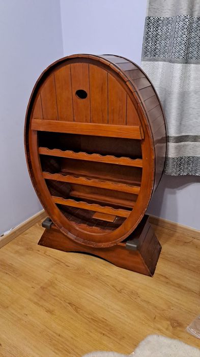 Barek regał na alkohole beczka