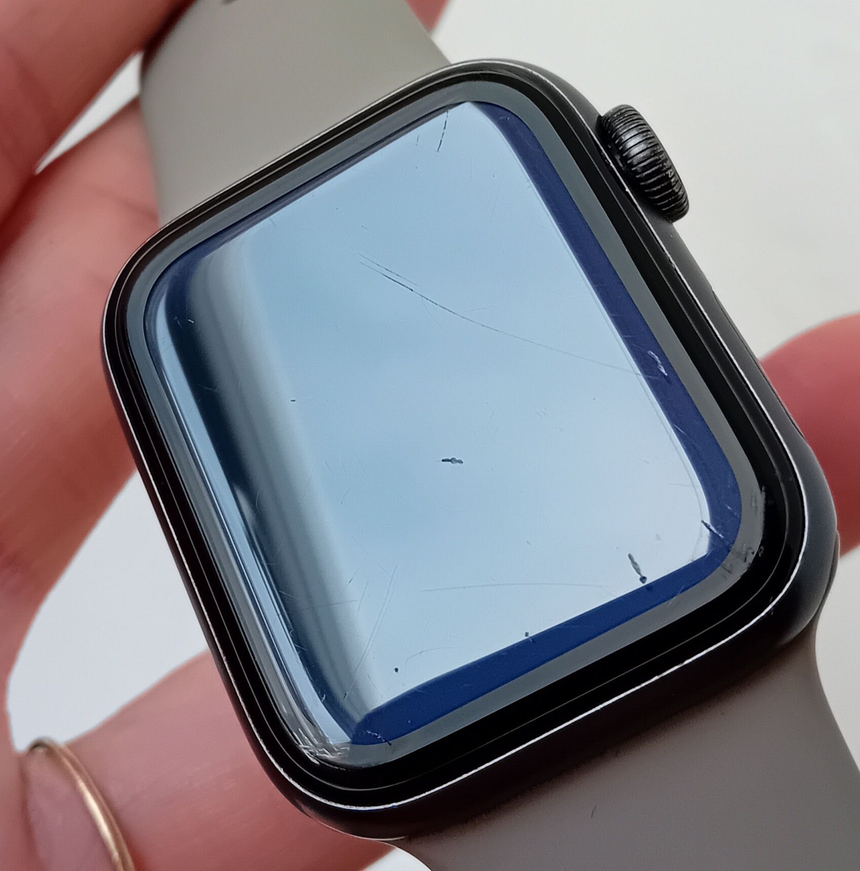 Apple Watch series 6 40mm Space Gray Alu Black Sport Band