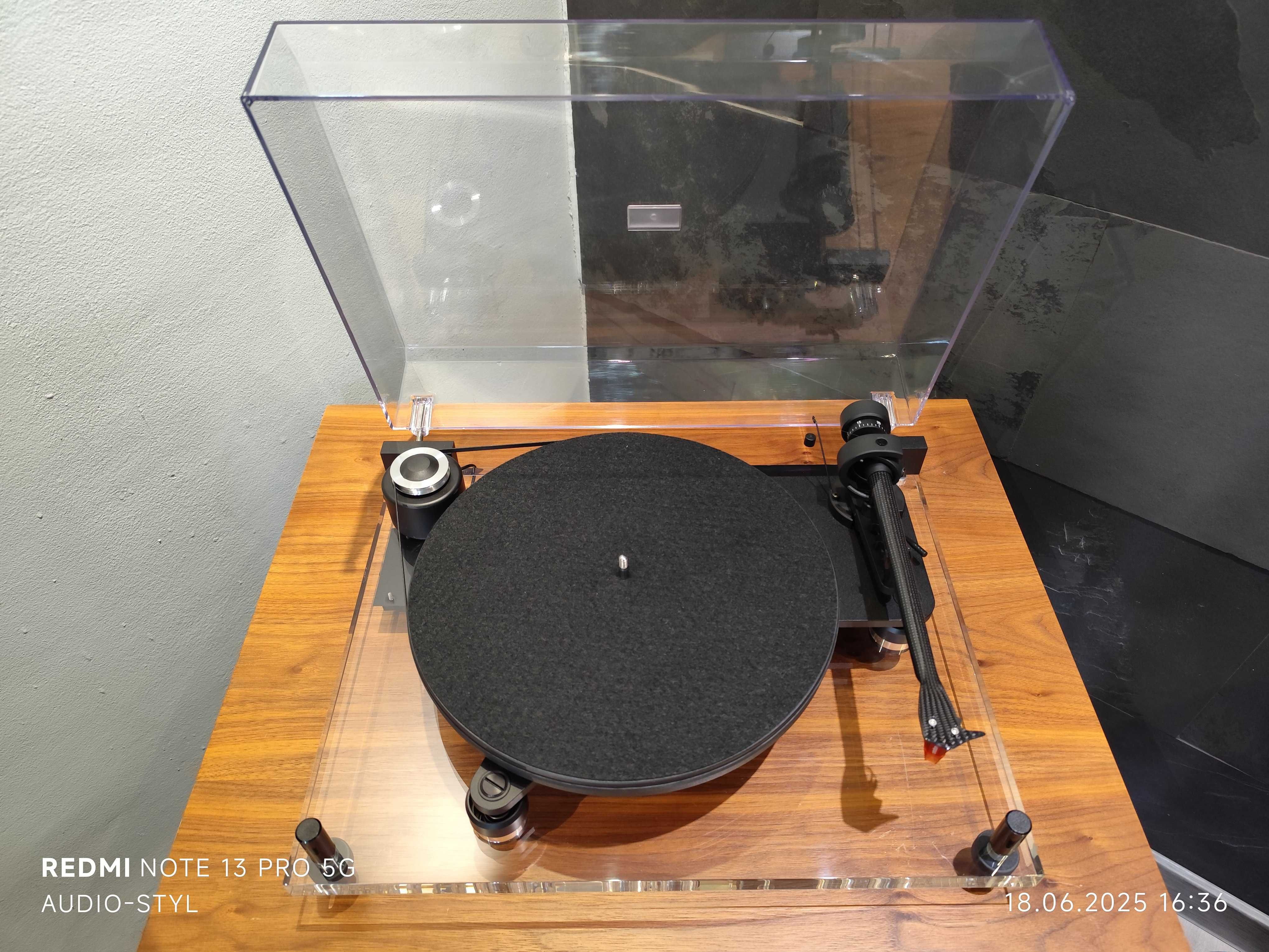 Pro-Ject Perspective Final Edition