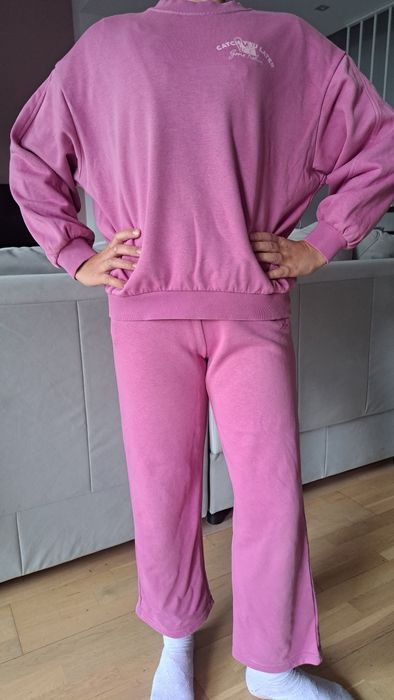 Dres dziewczęcy 4f 134