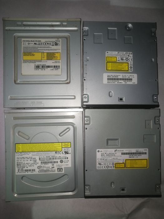 Дисковод DVD - RW sata