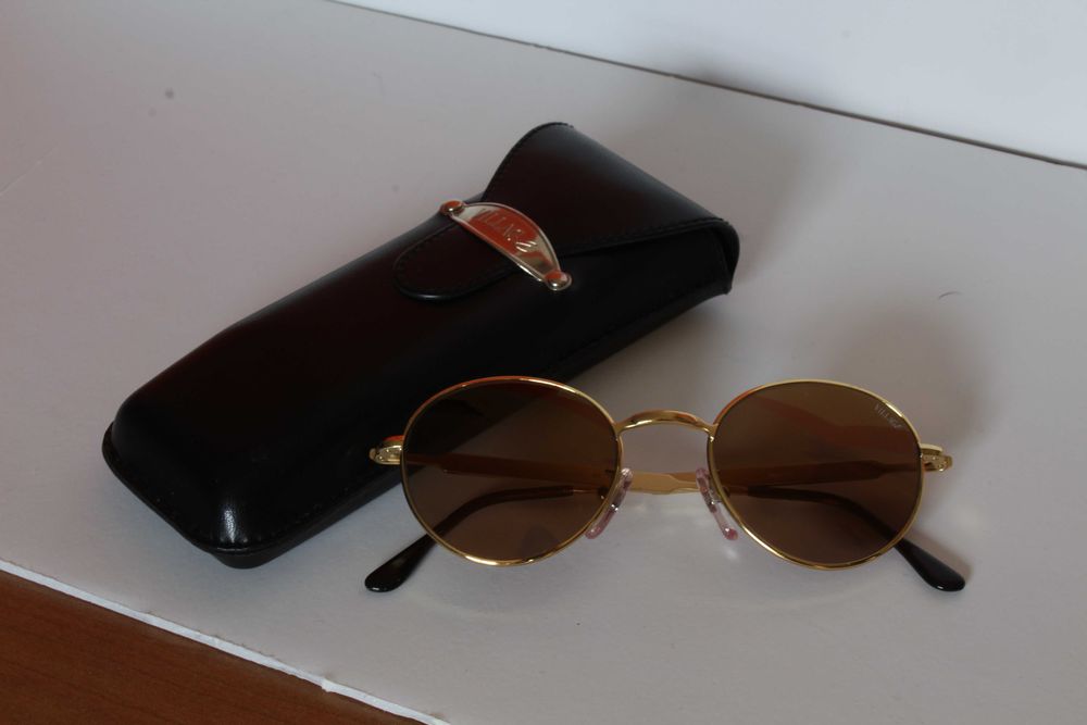 Óculos de Sol Autênticos Vintage - Village by Marcolin - Made in Italy