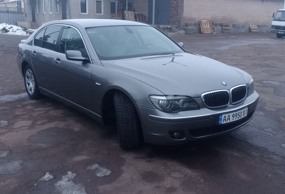 Продам BMW е65 730i 2006