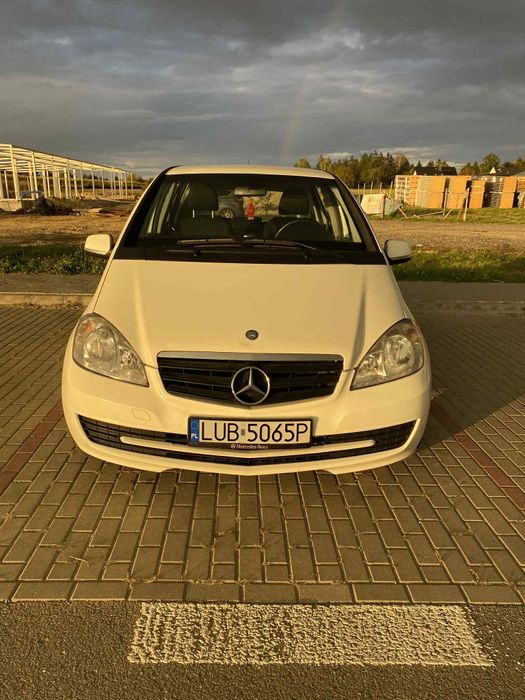 Mercedes A160 • 2011 • Benzyna • 130 tys. km
