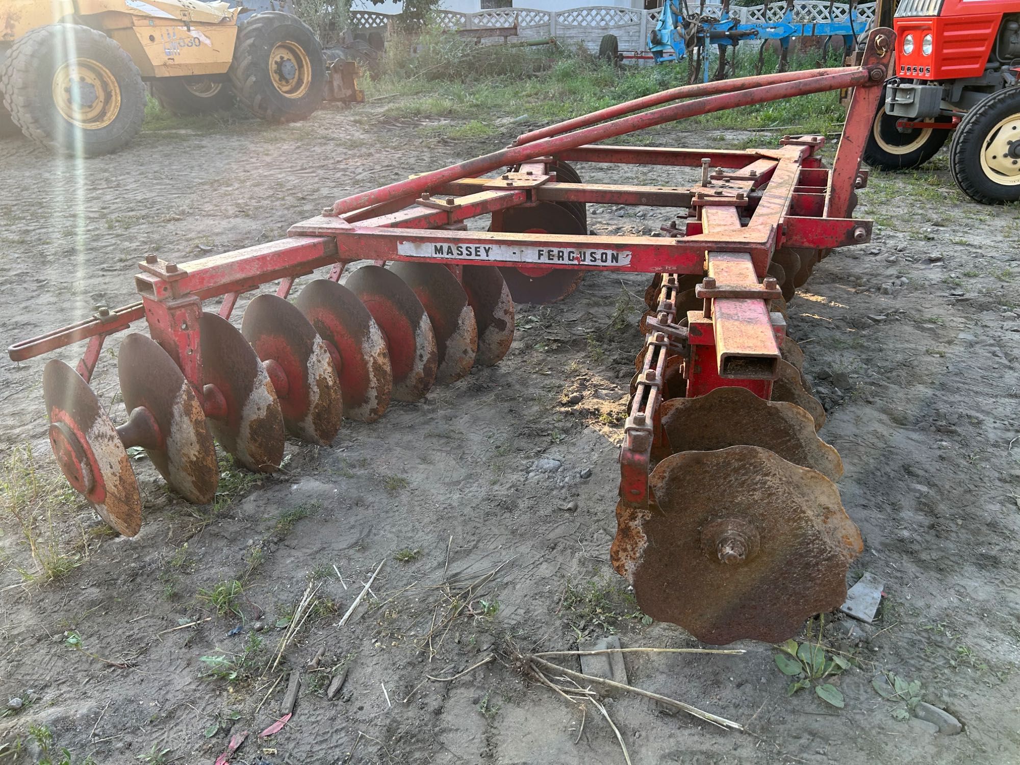 Brona Talerzowa Massey Ferguson 3.5 m