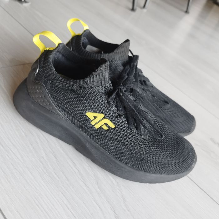 Buty 4f w stanie idealnym!!! Rozmiar 32