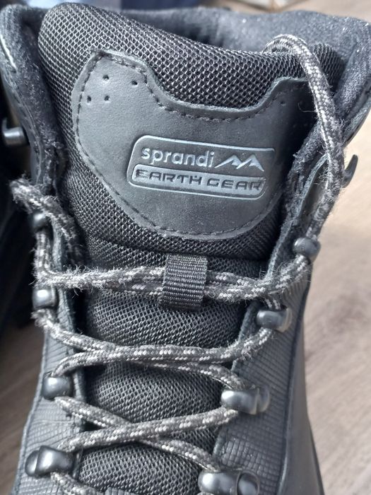 Buty zimowe chłopięce rozm 39, sprandi