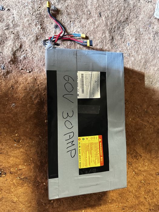 Bateria 60v 30amp para venda