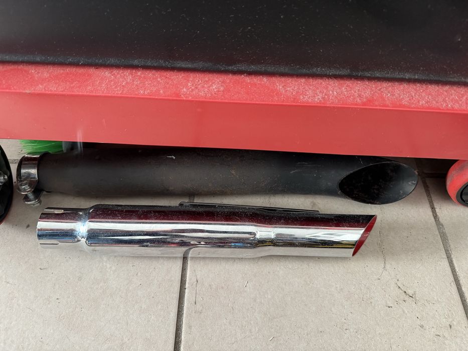 Escape Mota Cafe racer