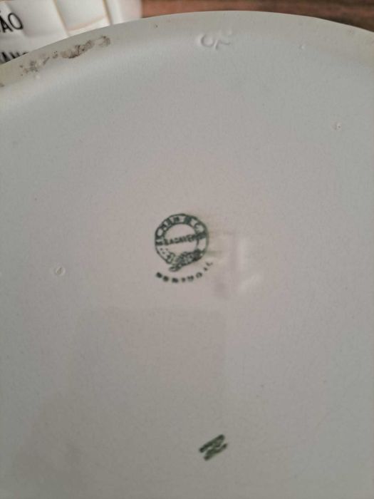 Vários potes com tampa,Sacavém, anos 30,impecáveis.