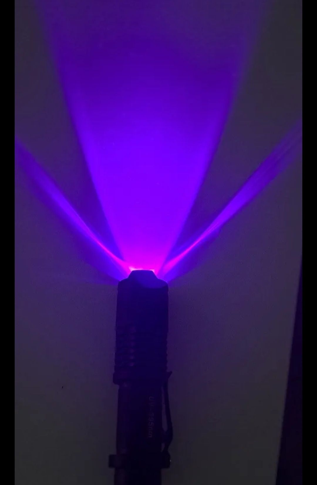 Ультрафиолетовый фонарик 395 nm.В наявності нові!