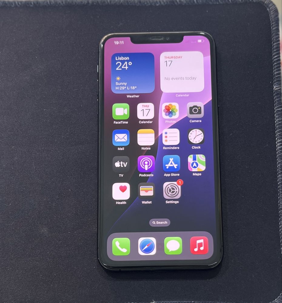 I Phone 11 Pro Max.