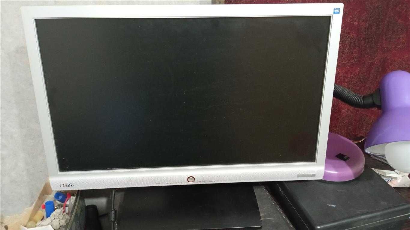 Монитор BenQ G900HD, Analog/1366x768/VGA