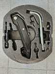 Macaco e chave de roda - conjunto completo VW