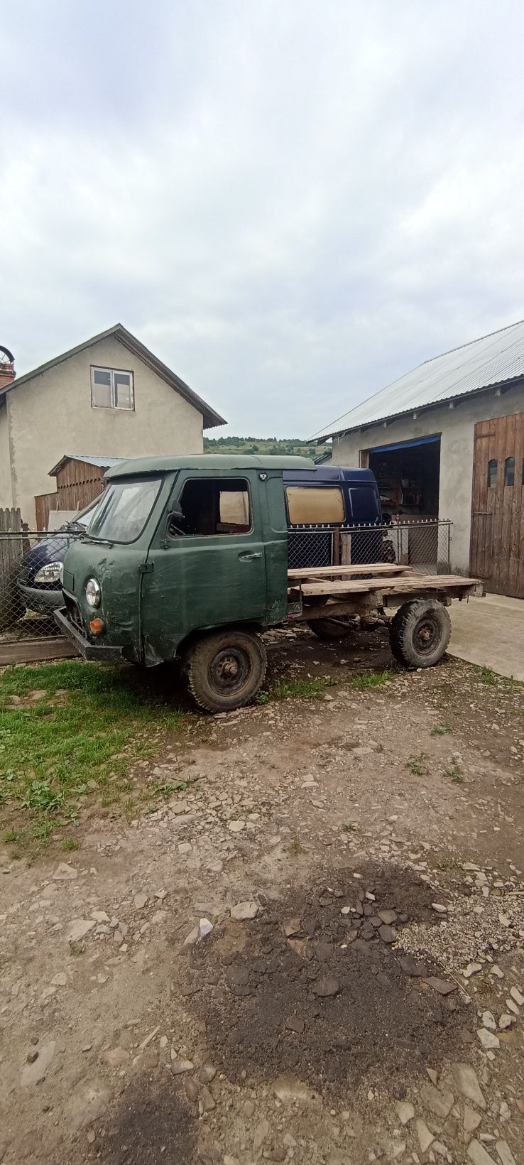 Продається  УАЗ 452