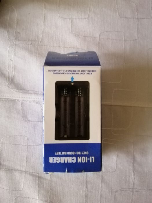 Зарядне для акумуляторів 18650