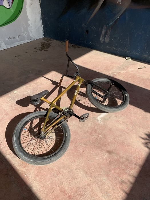 Bmx profissional aceito troca