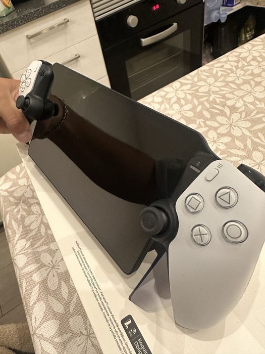 Playstation Portal ( praticamente novo)