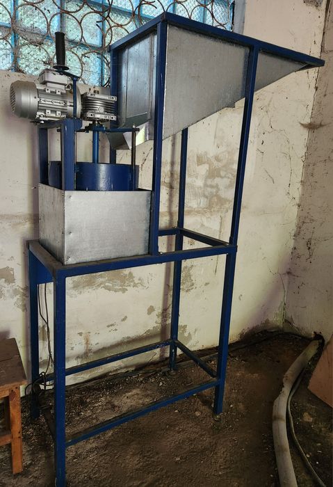 Лінія переробки волоського горіху