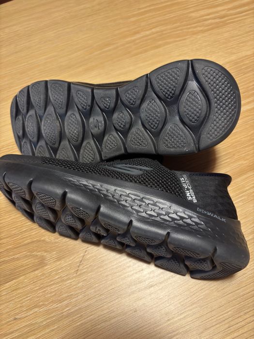 Sapatos abonitados da Schekers. Preto. Como novos.