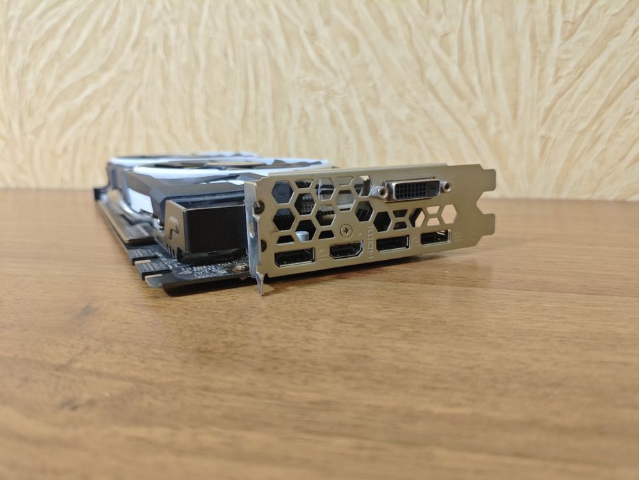 •GTX1070•8GB/DDR5/256Bit•MSI/Armor-OC•Не:1080,580,480,1060,5700,1050ТІ