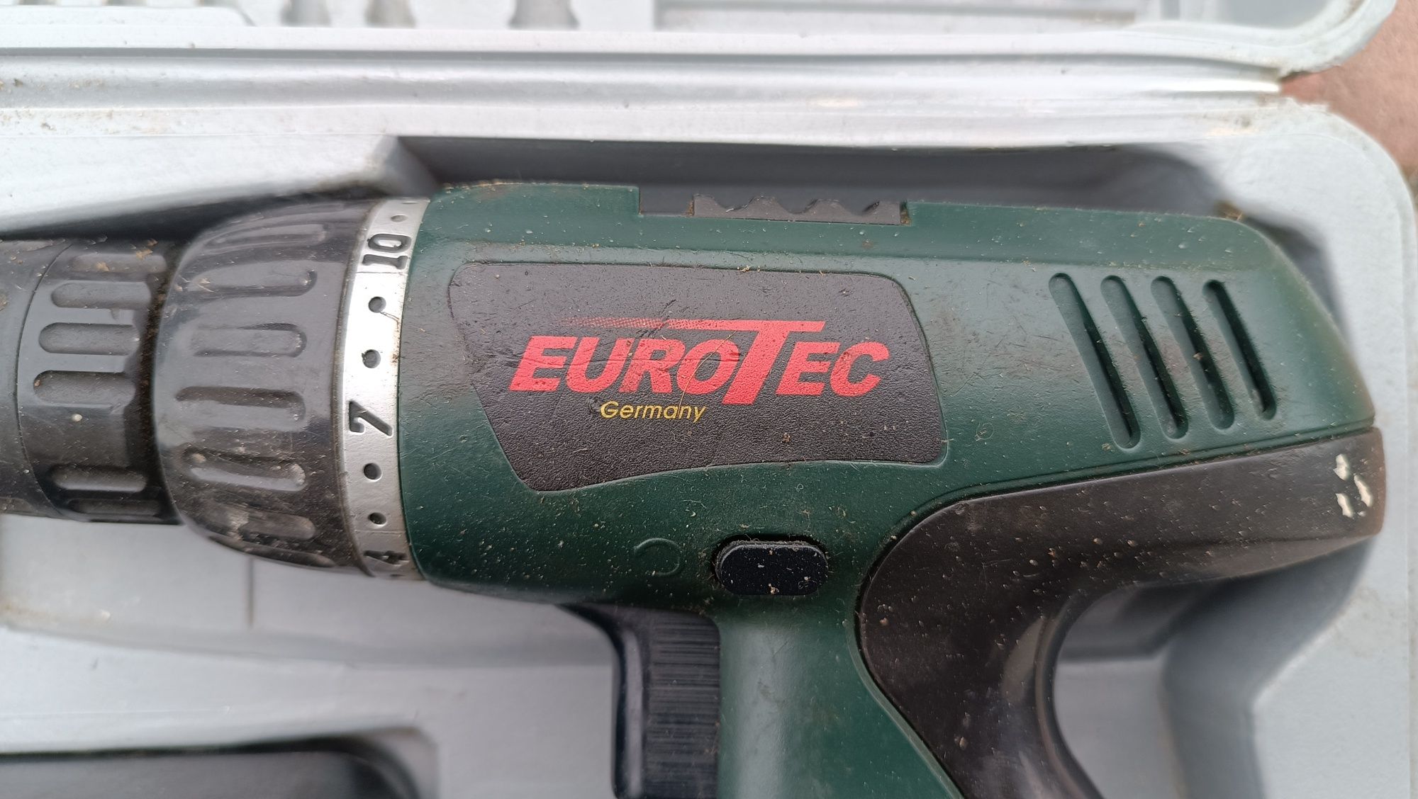 Шуруповерт EUROTEC