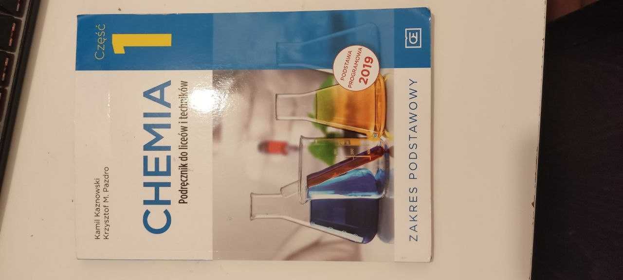 Podręczniki szkolne dla klasy 1 technikum/liceum