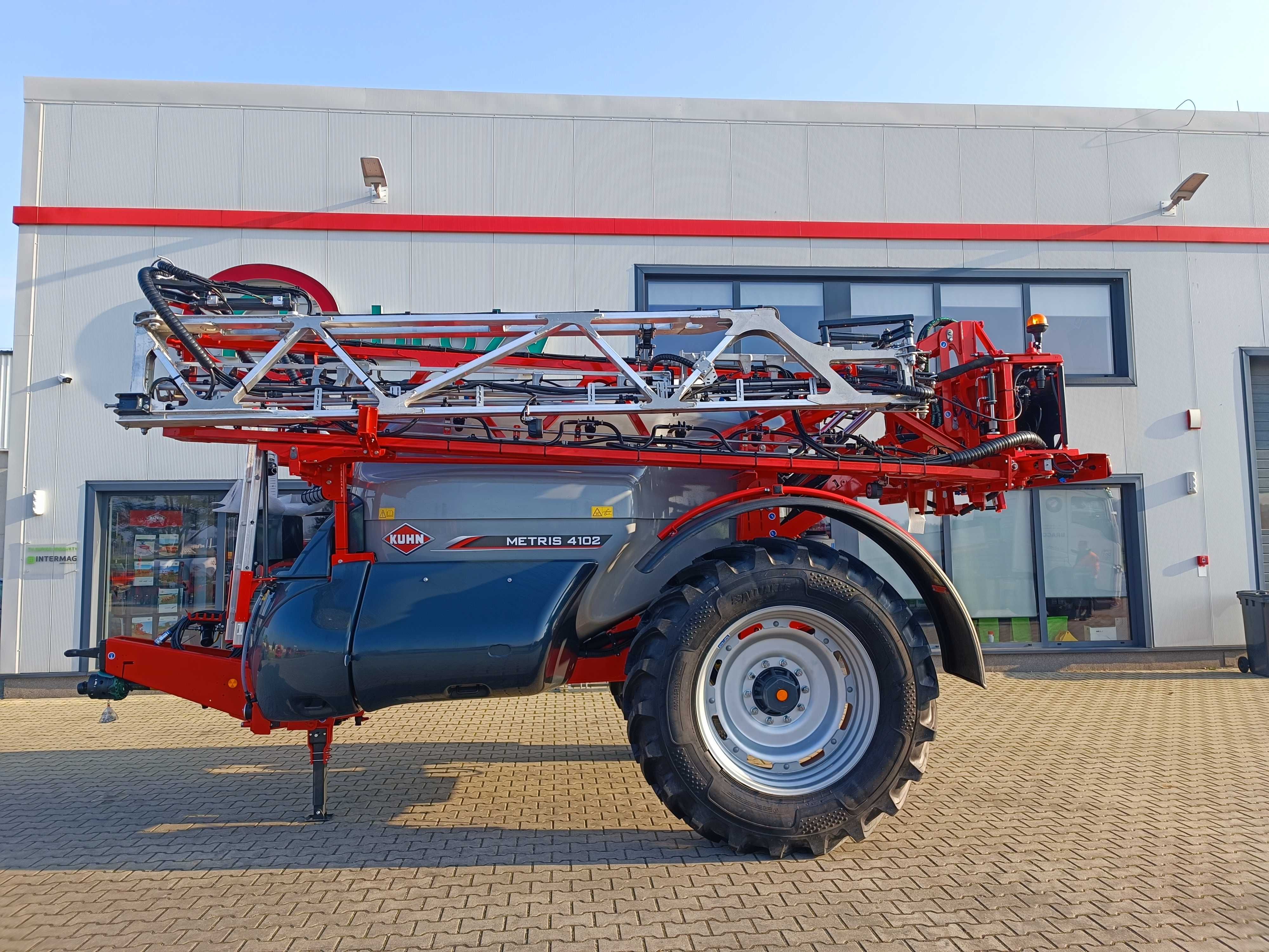 Opryskiwacz polowy KUHN METRIS 2 - 4100 l - LEH3 30-28/21/12 - od ręki