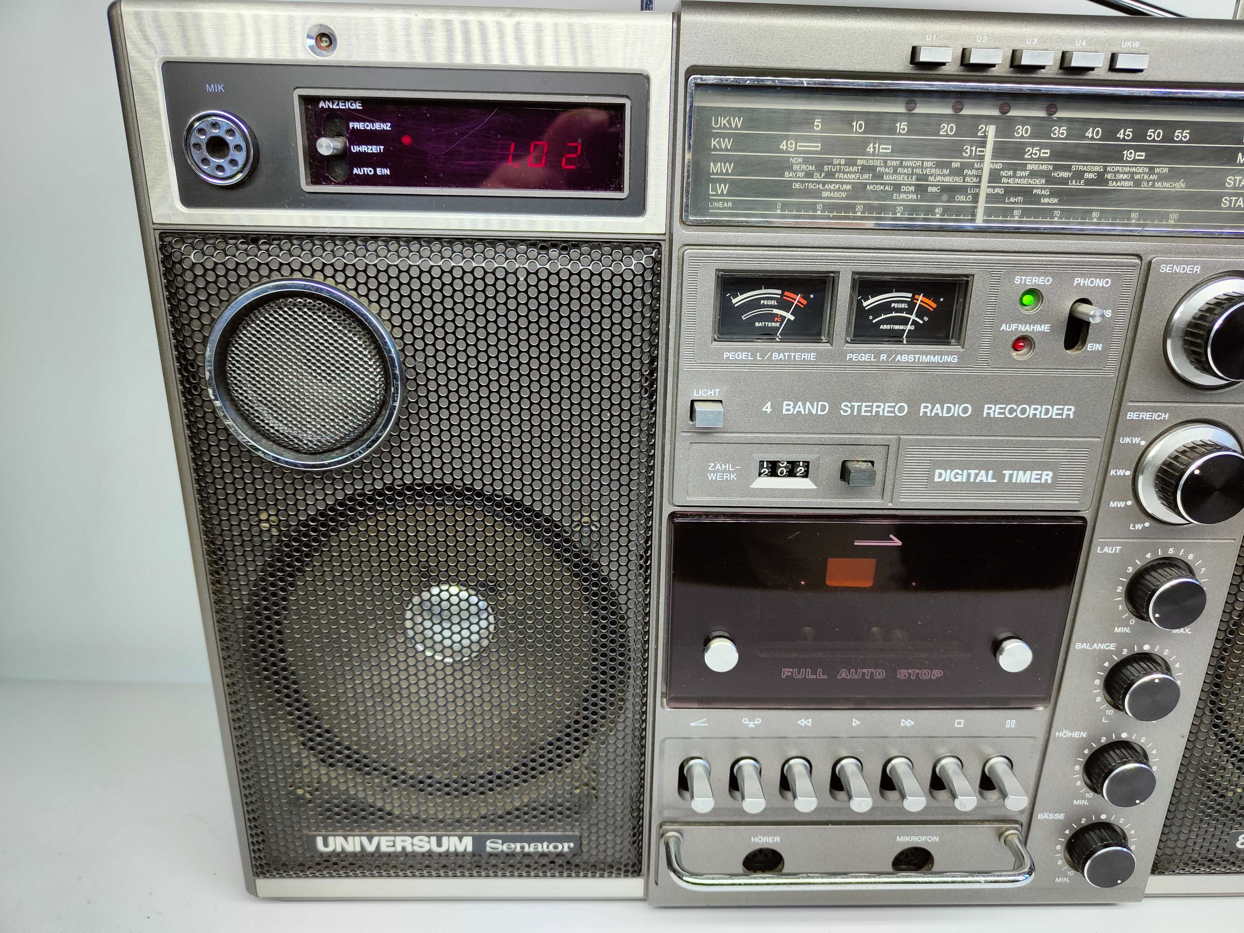 Universum Senator 8800 Super Stereo Boombox radiomagnetofon