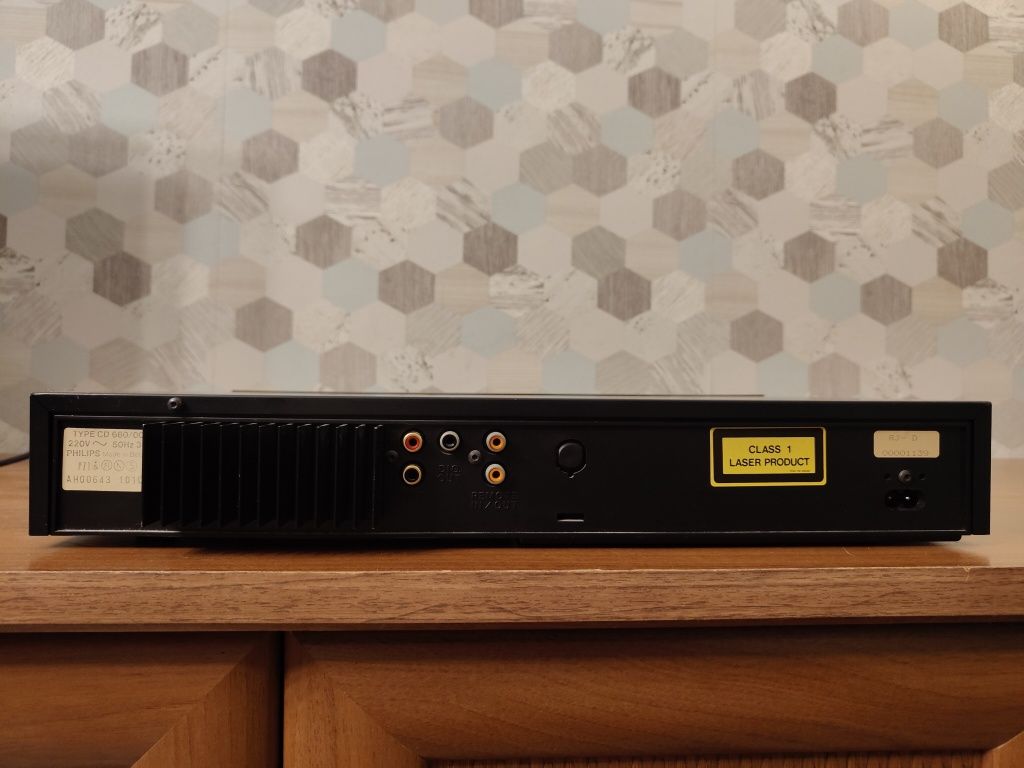 Odtwarzacz CD Philips, CD 660 TDA1541