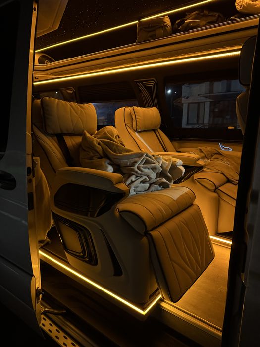 ПЕРЕВЕЗЕННЯ ПАСАЖИРІВ за кордон 0038-067-30-600-30