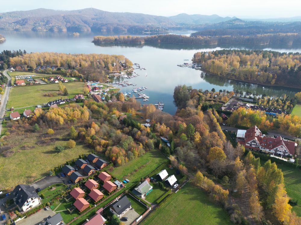 Dom nad jeziorem Polańczyk noclegi Bieszczady Solina