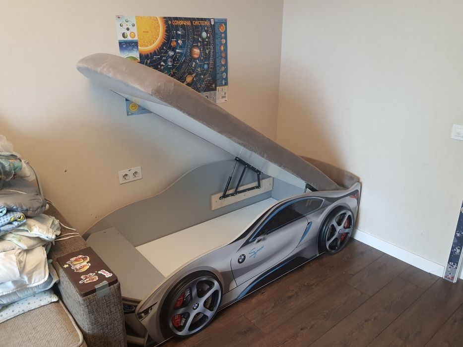 Ліжко машинка дитяче