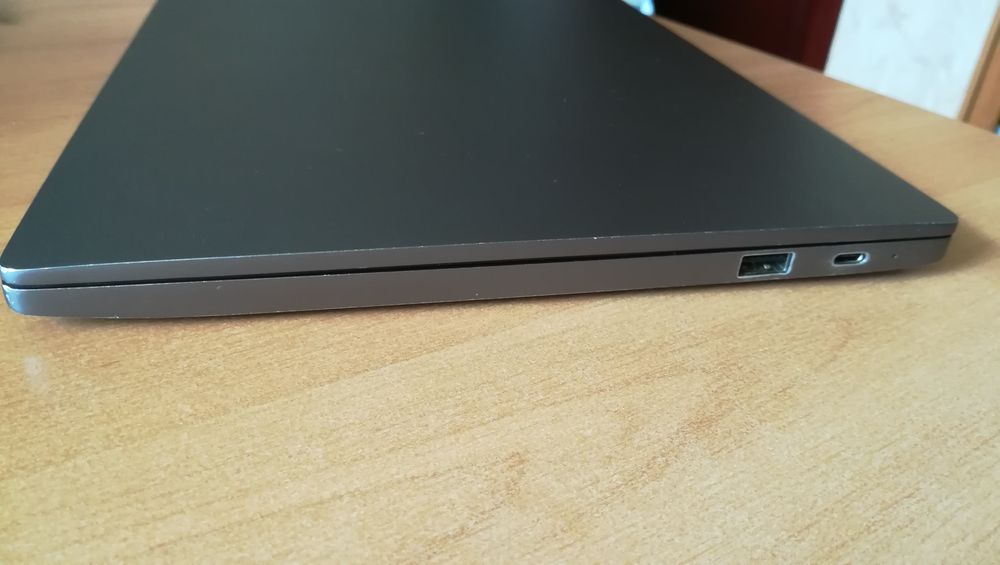 Ноутбук Ультрабук Xiaomi Mi Air 13.3 i5/8/256 gb