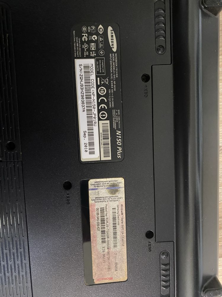 Нетбук Samsung N150 Plus