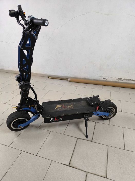 Trotinete FLJ 7000 autonomia 120km