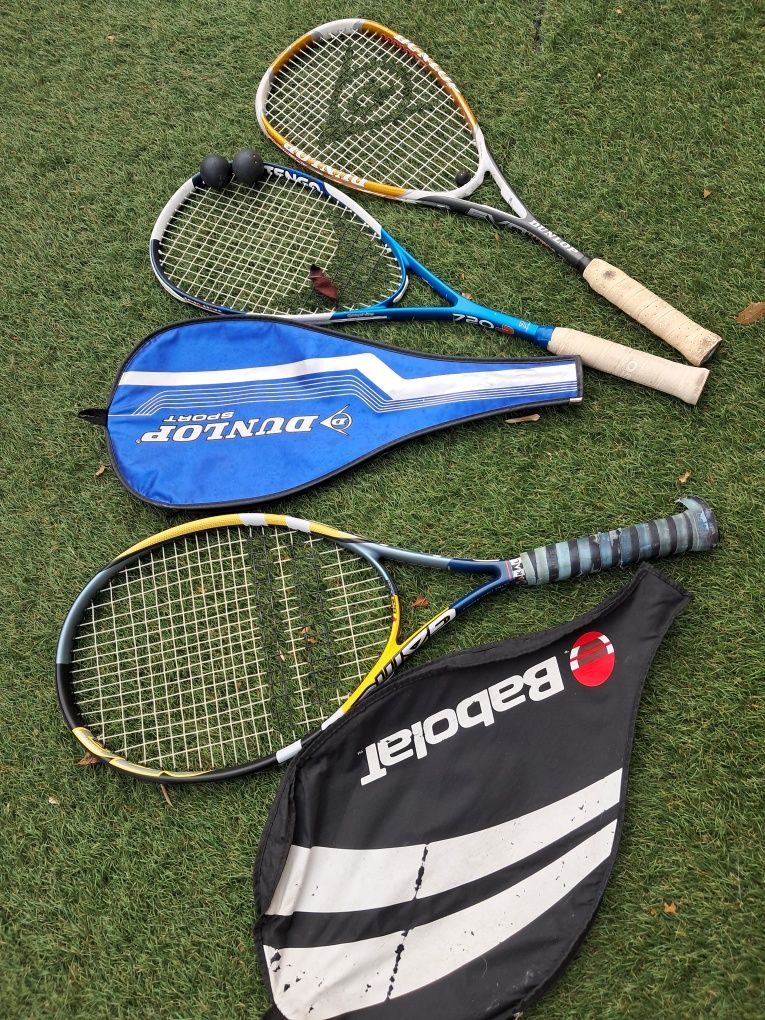 Raquetes tenis e duas squash